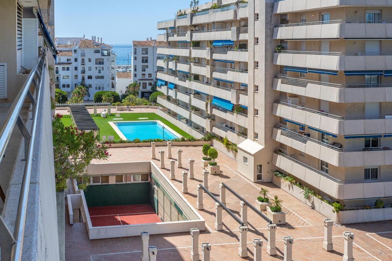 Apartamento Marina Banus II Lägenhet Marbella Exteriör bild
